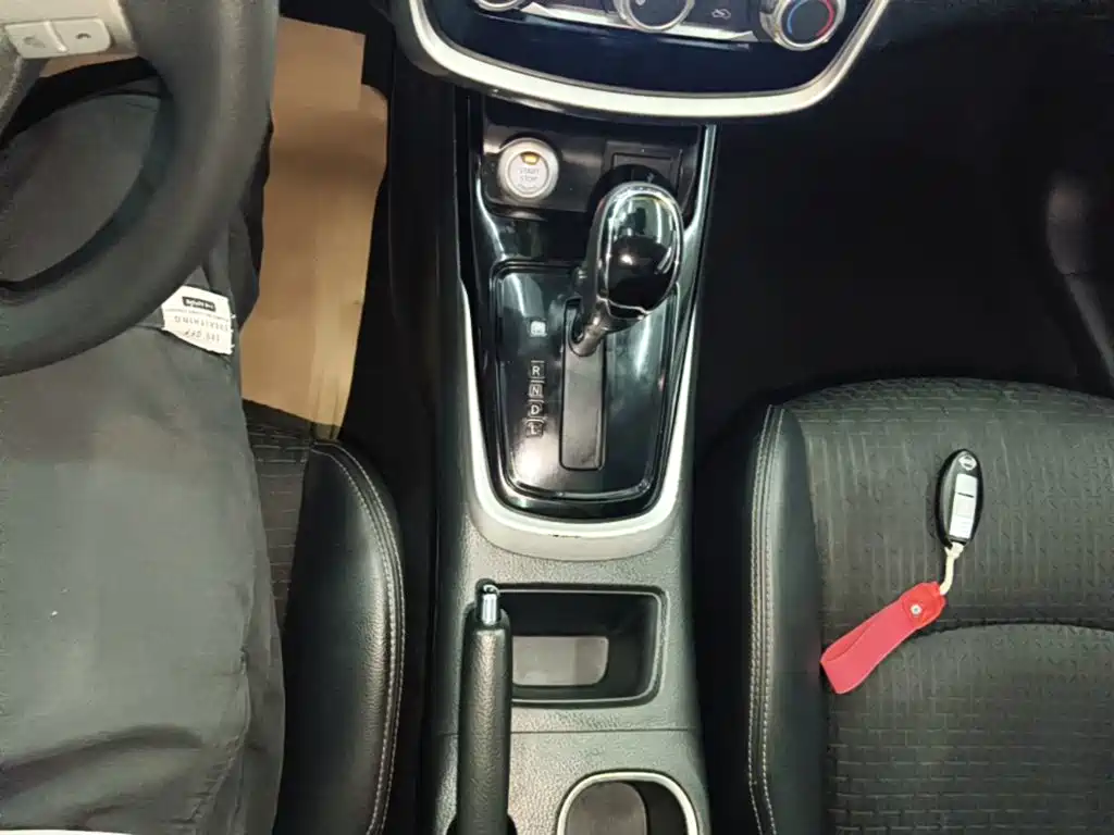 Tiida 2019 1.6L CVT Smart Travel Edition National VI купить на сайте DeffCars