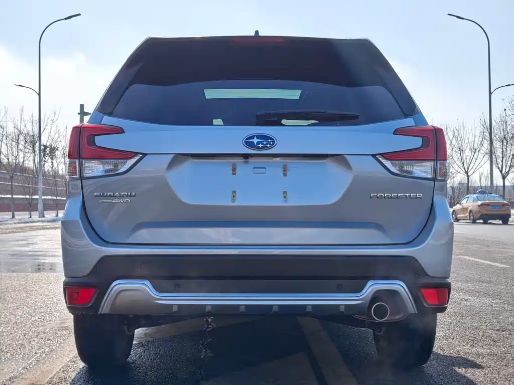Forester 2022 2.0i AWD Ultimate EyeSight купить на сайте DeffCars