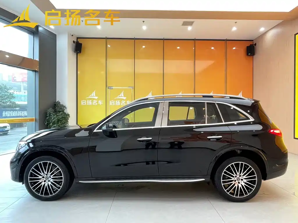 Mercedes-Benz GLC 2024 GLC 300 L 4MATIC luxury model 5 seats купить на сайте DeffCars