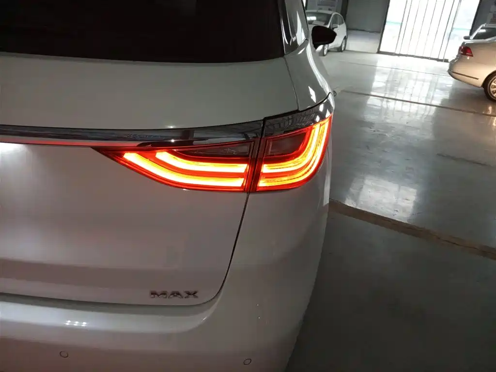 Song MAX 2019 1.5T automatic smart connected Ruiyi sunroof type 6 seats National V купить на сайте DeffCars