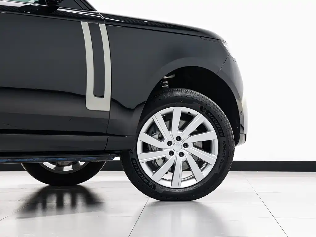 Range Rover 2025 3.0 L6 400PS Extended Edition купить на сайте DeffCars