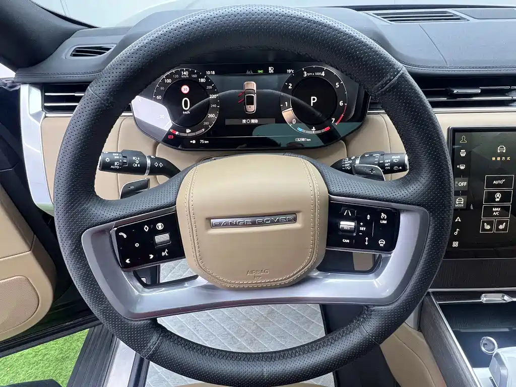 Range Rover 2024 3.0 L6 360PS Grand Edition купить на сайте DeffCars