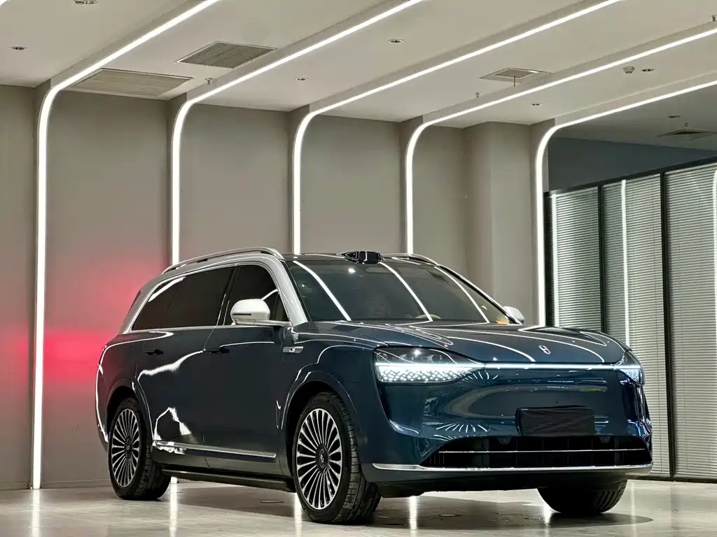 Wenjie M9 2024 extended range Ultra version 42kWh 6-seater version купить на сайте DeffCars