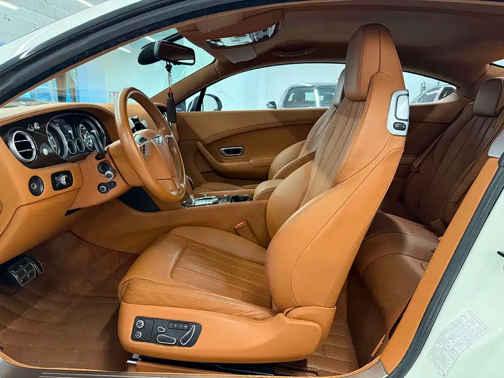 Continental 2012 4.0T GT V8 купить на сайте DeffCars