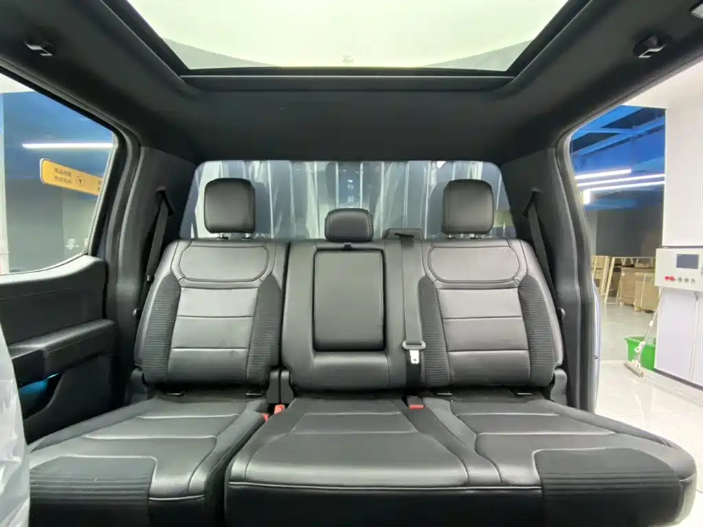Ford F-150 Raptor 2023 3.5T Raptor купить на сайте DeffCars