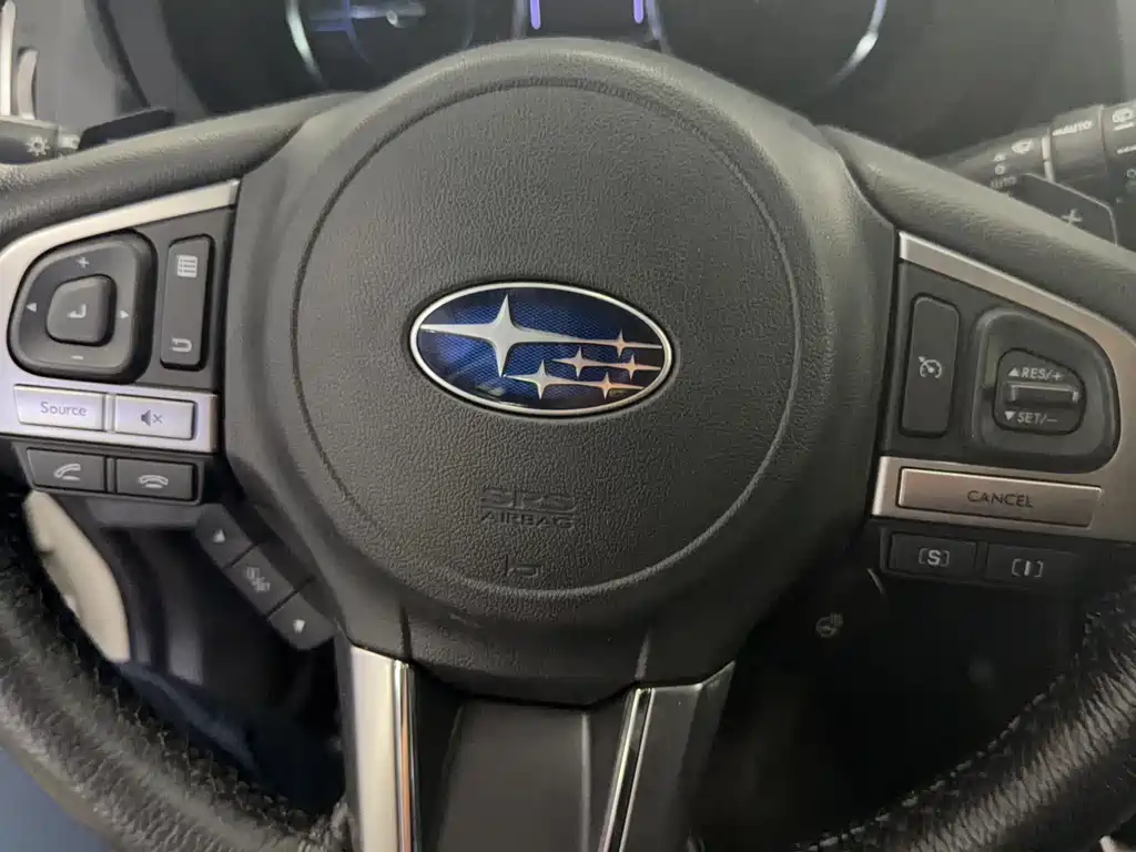 Infiniti ESQ 2014 1.6L Straightforward Edition купить на сайте DeffCars