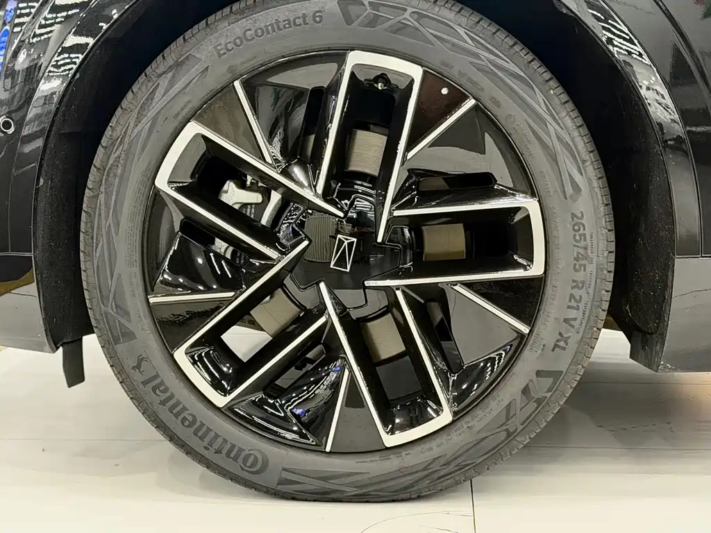 Avita 11 2025 Ultra extended range version купить на сайте DeffCars