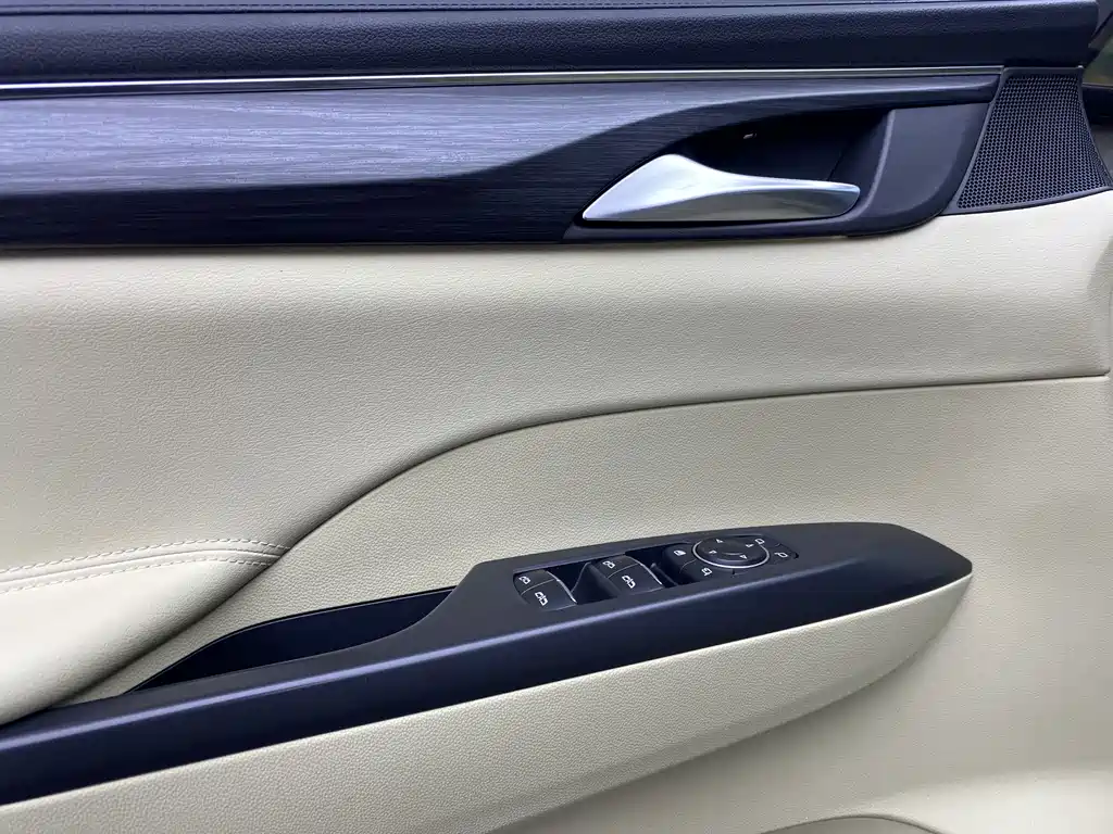 Buick GL8 2023 ES Luzun Luxury Edition купить на сайте DeffCars
