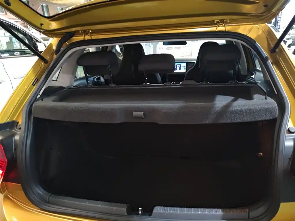 Polo 2019 Plus 1.5L Automatic Panoramic Enjoyment Edition купить на сайте DeffCars