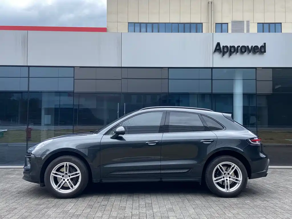 Macan 2023 Macan 2.0T купить на сайте DeffCars