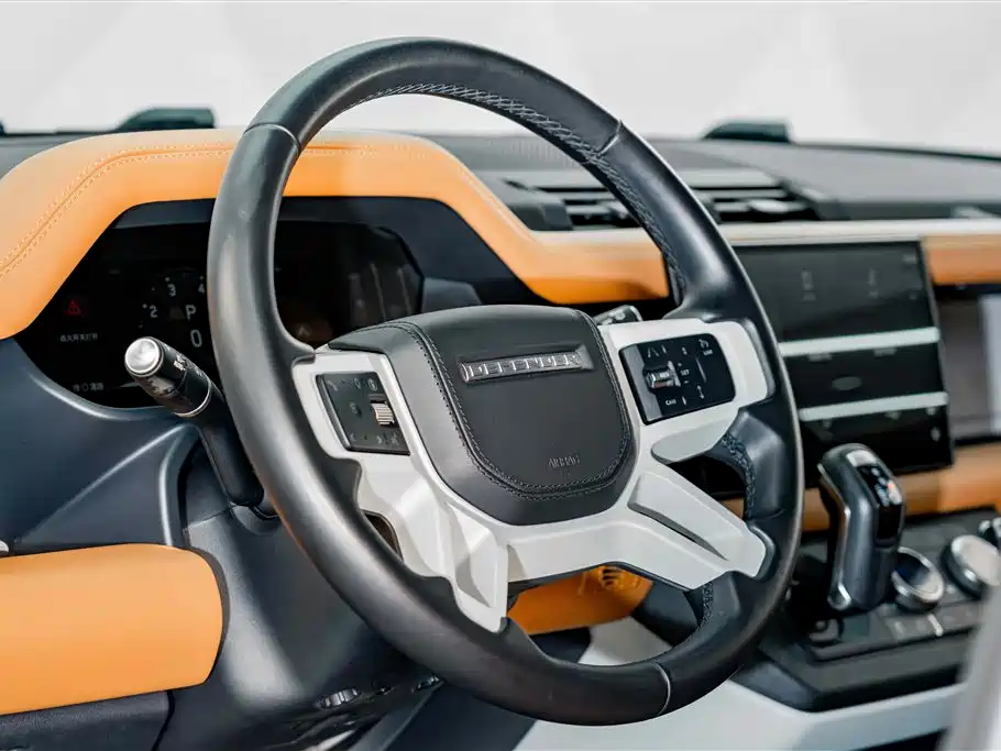 Land Rover Defender 2024 110 3.0T P400 X-DYNAMIC HSE купить на сайте DeffCars