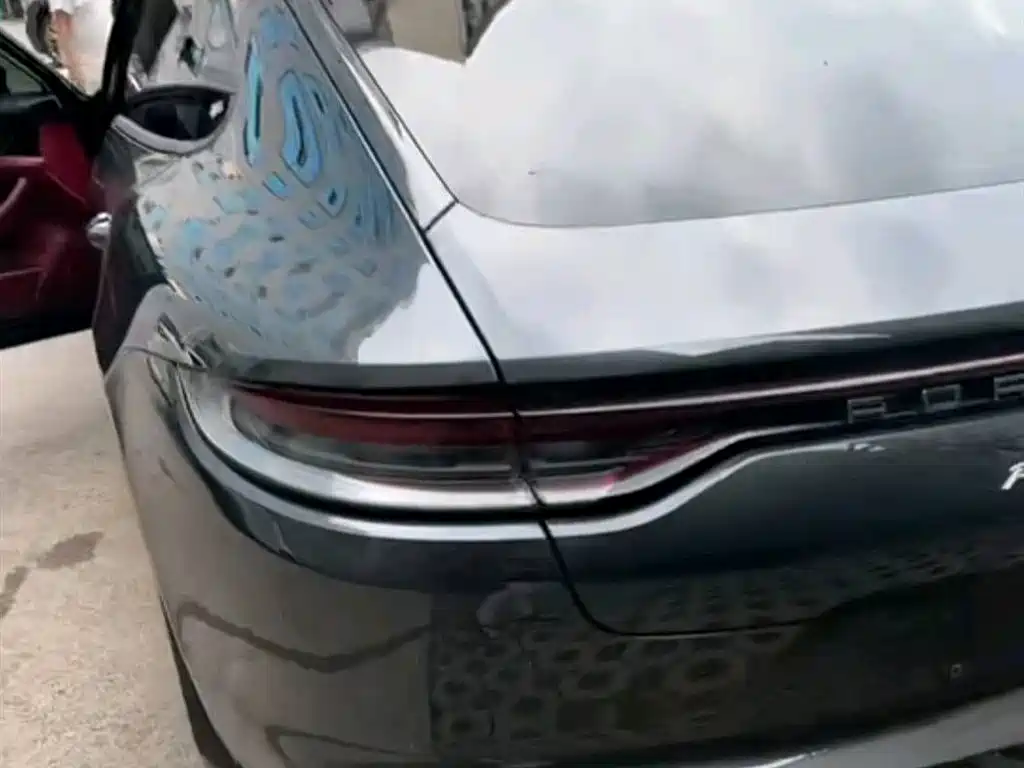 Panamera 2023 Panamera 2.9T Platinum Edition купить на сайте DeffCars
