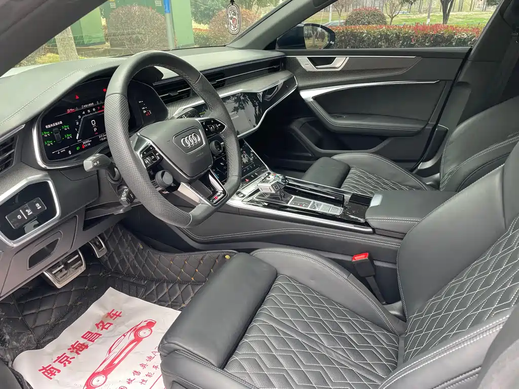 Audi A7 2023 55 TFSI quattro exclusive model купить на сайте DeffCars
