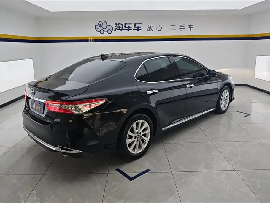 Camry 2023 2.0G Deluxe Edition купить на сайте DeffCars