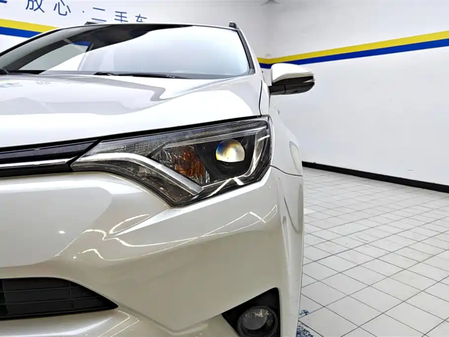 RAV4 Rongfang 2016 2.0L CVT two-wheel drive comfort version National V купить на сайте DeffCars