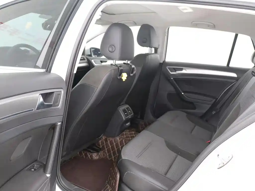 Golf 2019 280TSI DSG comfort model National VI купить на сайте DeffCars