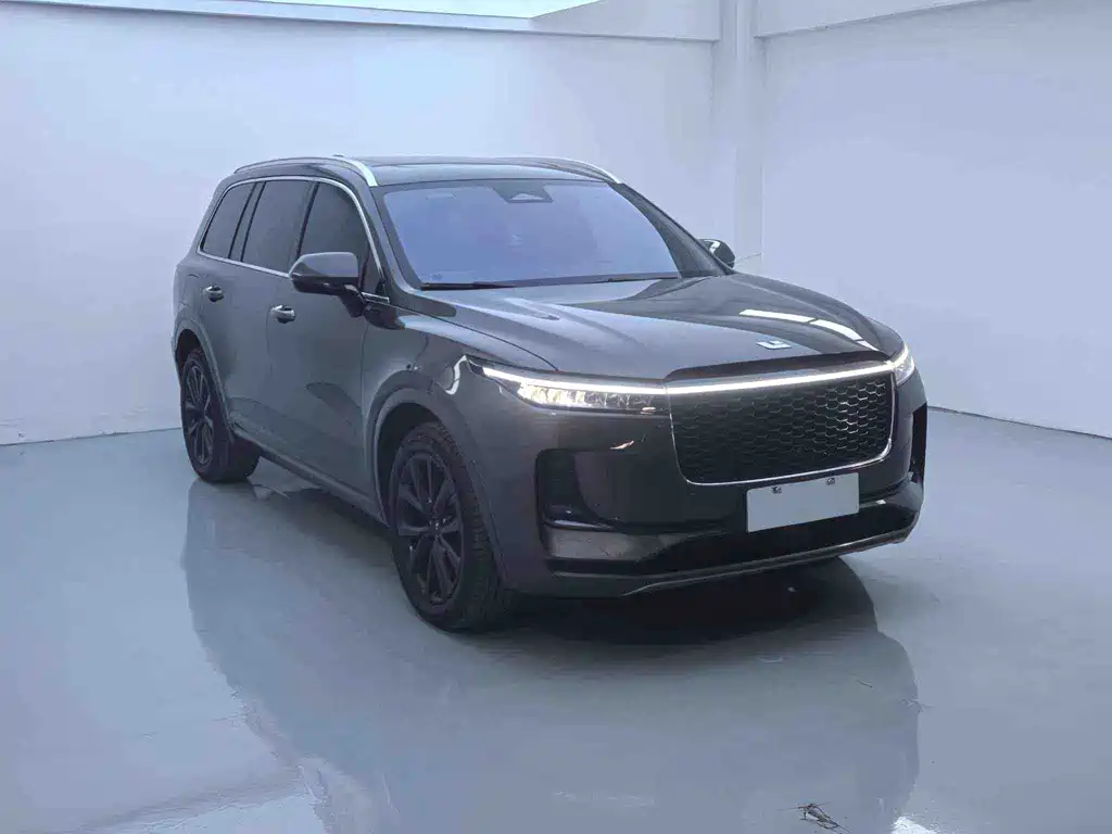 Ideal ONE 2021 extended range 6-seater version купить на сайте DeffCars