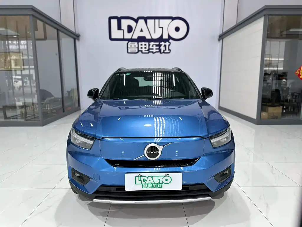 Volvo XC40 New Energy 2021 P8 Pure Electric 4WD Jiya Sport Edition купить на сайте DeffCars