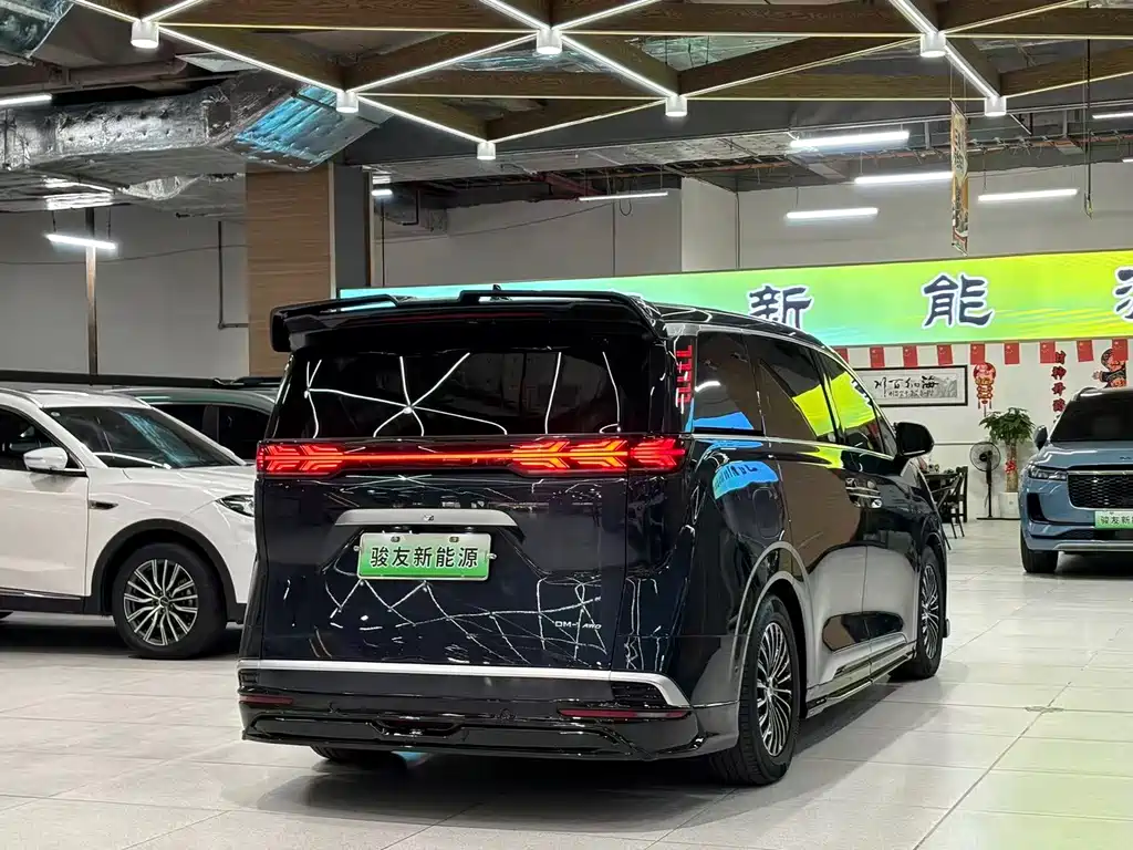 Denza D9 2024 DM-i 980 four-wheel drive flagship model купить на сайте DeffCars