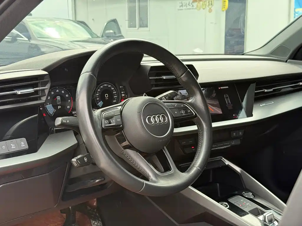 Audi A3 2021 A3L Limousine 35 TFSI Enterprising and Elegant Model купить на сайте DeffCars