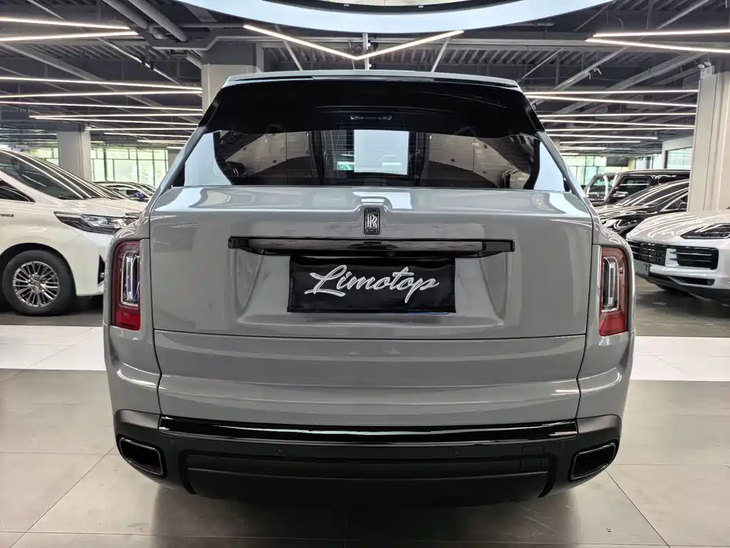 Cullinan 2020 Black Badge купить на сайте DeffCars