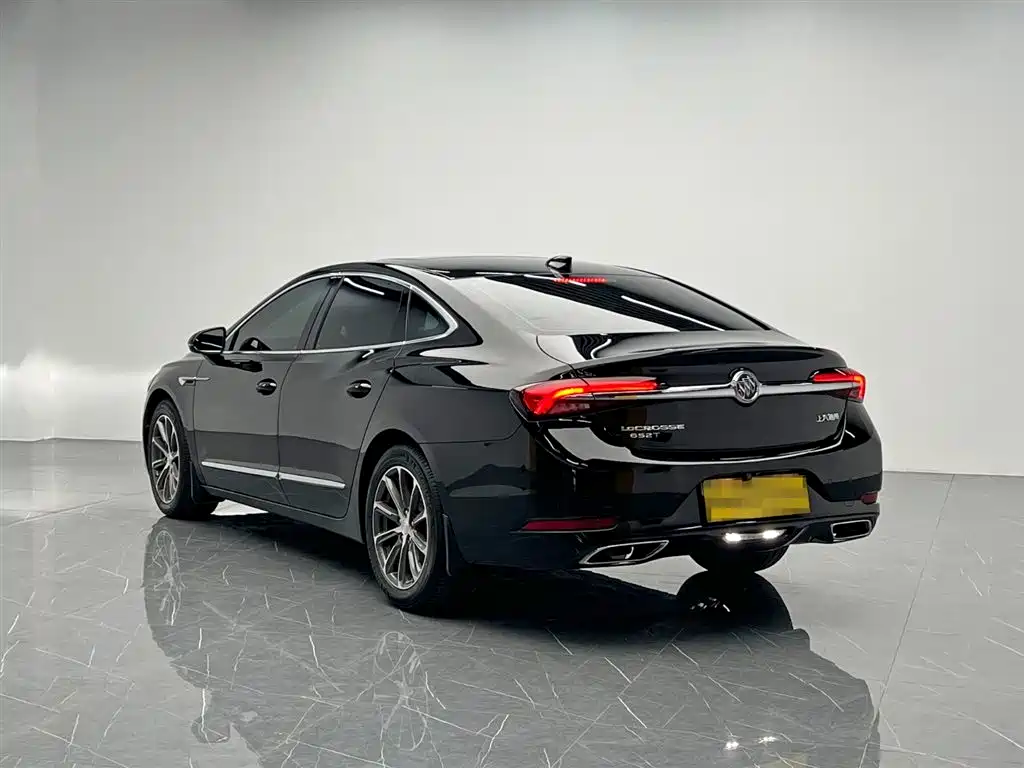 LaCrosse 2022 652T luxury model купить на сайте DeffCars