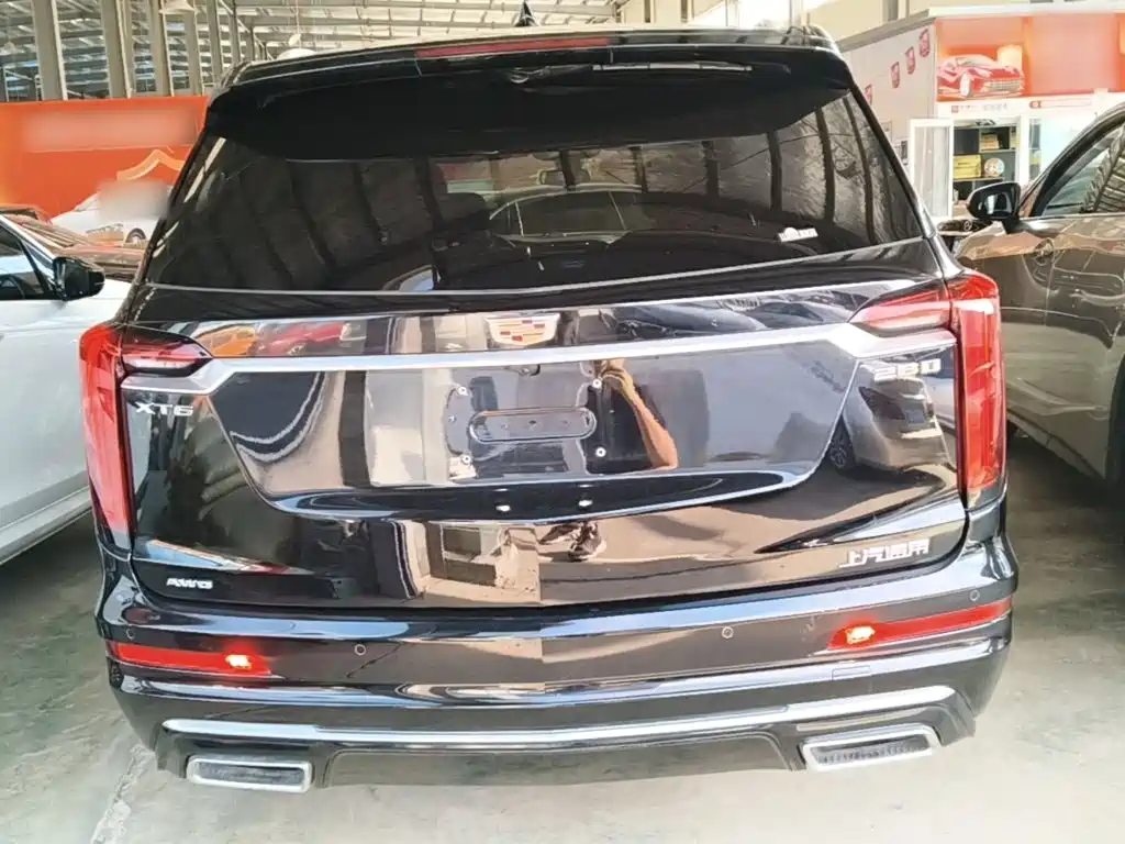 Cadillac XT6 2021 2.0T six-seat four-wheel drive stylish model купить на сайте DeffCars