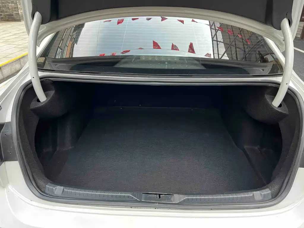 Lingdu 2018 230TSI DSG Fashion Edition купить на сайте DeffCars