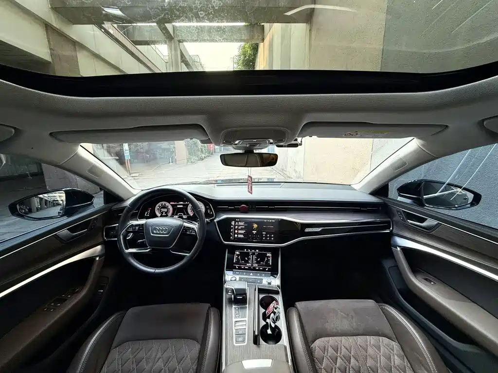 Audi A7L 2022 45 TFSI quattro S-line Paladin купить на сайте DeffCars