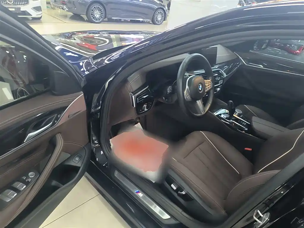 BMW 5 Series 2022 facelift 2 525Li M sports package купить на сайте DeffCars