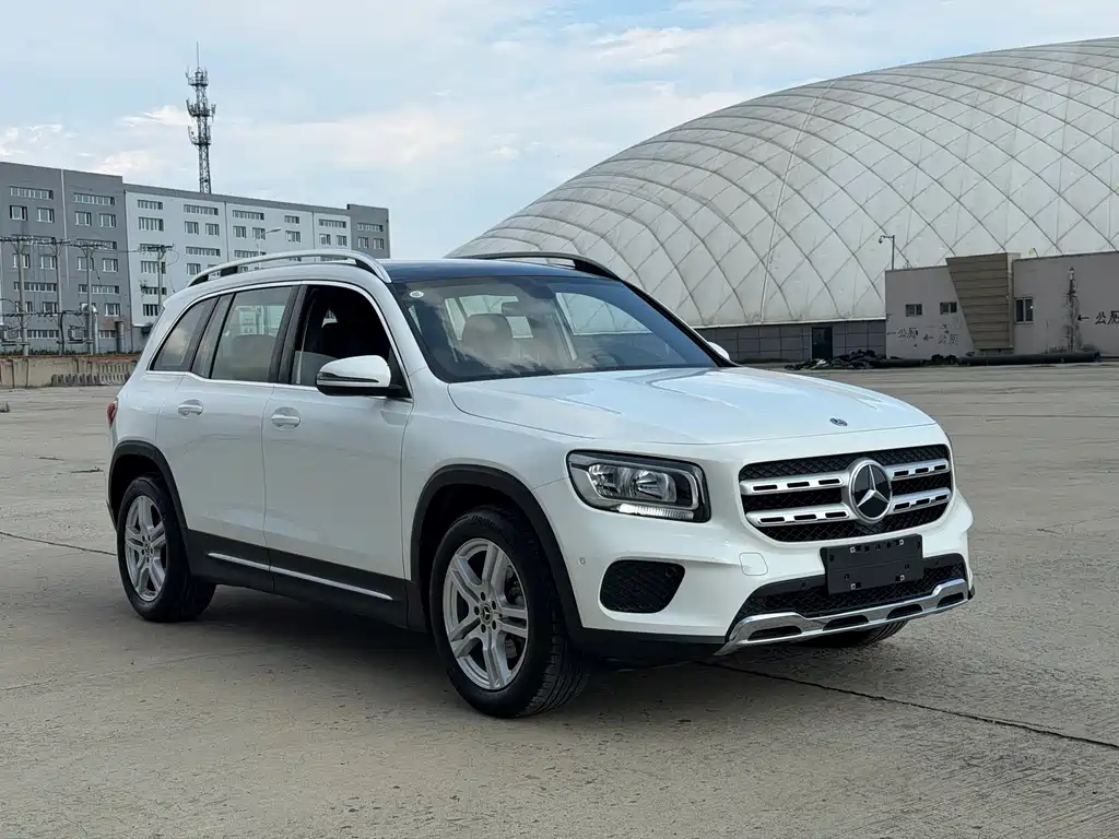 Mercedes GLB 2020 180 Dynamic купить на сайте DeffCars