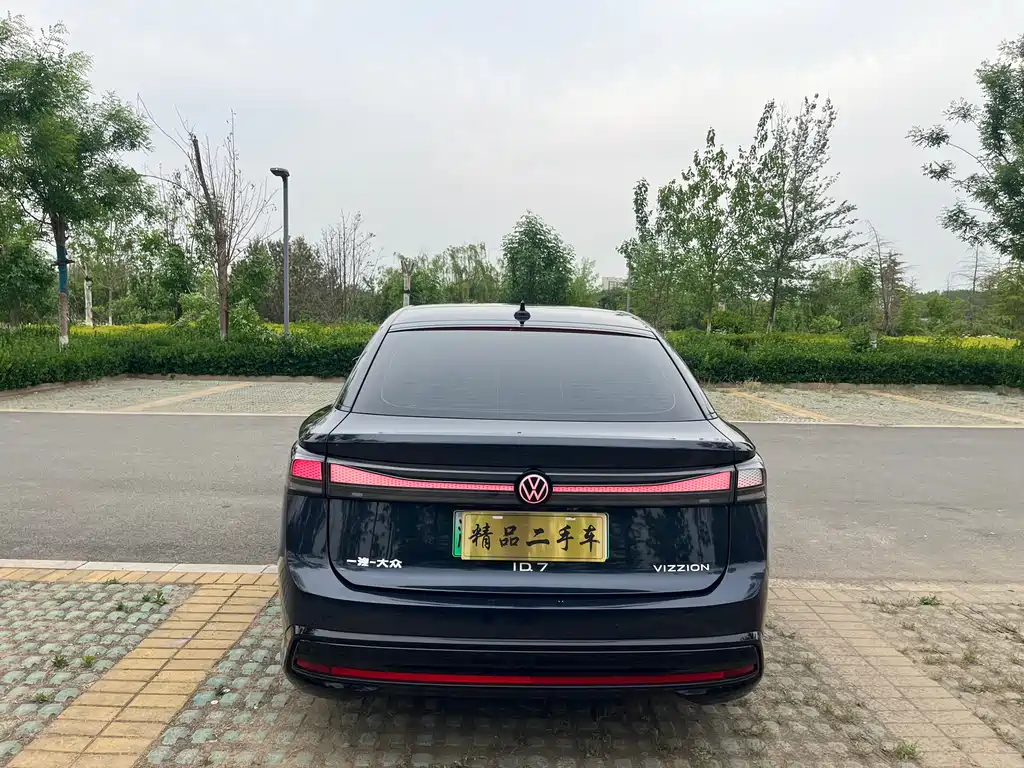 Volkswagen ID.7 VIZZION 2024 PRO купить на сайте DeffCars