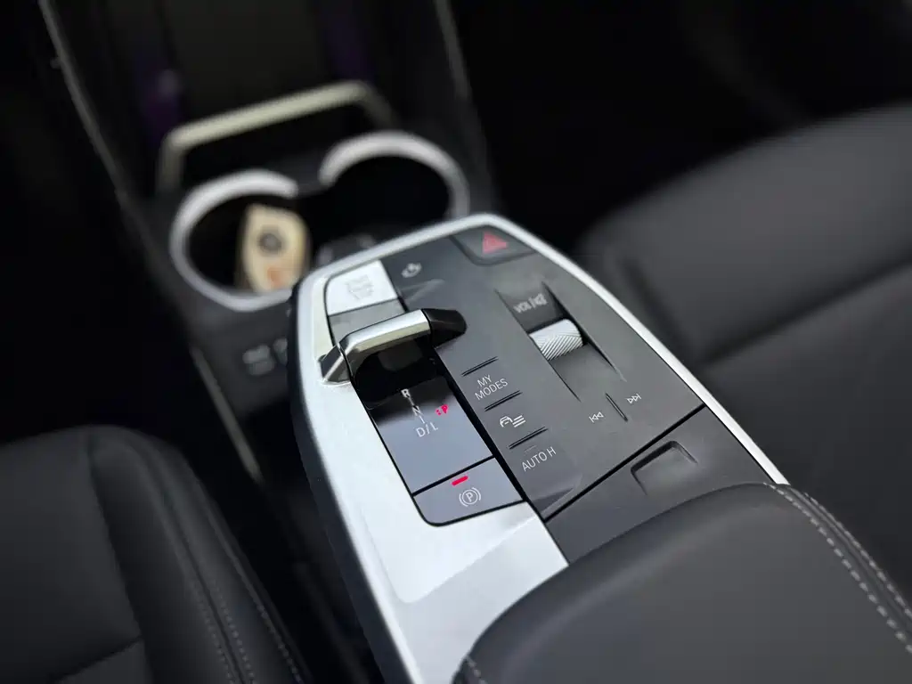 BMW X1 2023 sDrive25Li M Sports Package купить на сайте DeffCars