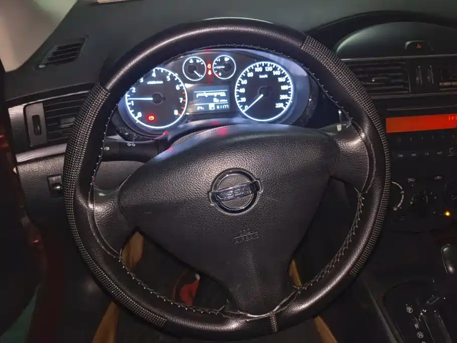 Tiida 2011 1.6L CVT comfort model купить на сайте DeffCars