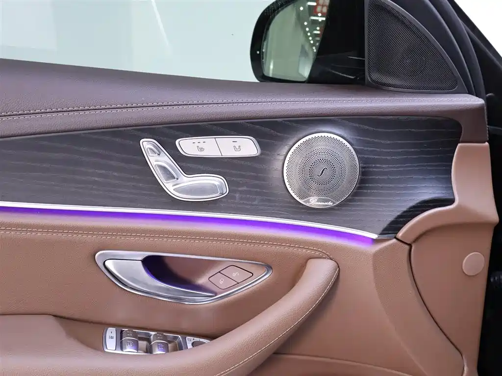 Mercedes-Benz E-Class 2022 Model 2 E 300 L Luxury Model купить на сайте DeffCars