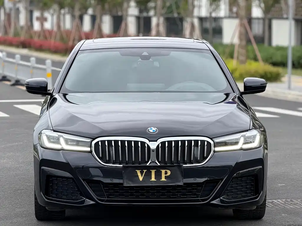 BMW 5 Series (Imported) 2022 530i Fashion Edition M Sports Package купить на сайте DeffCars