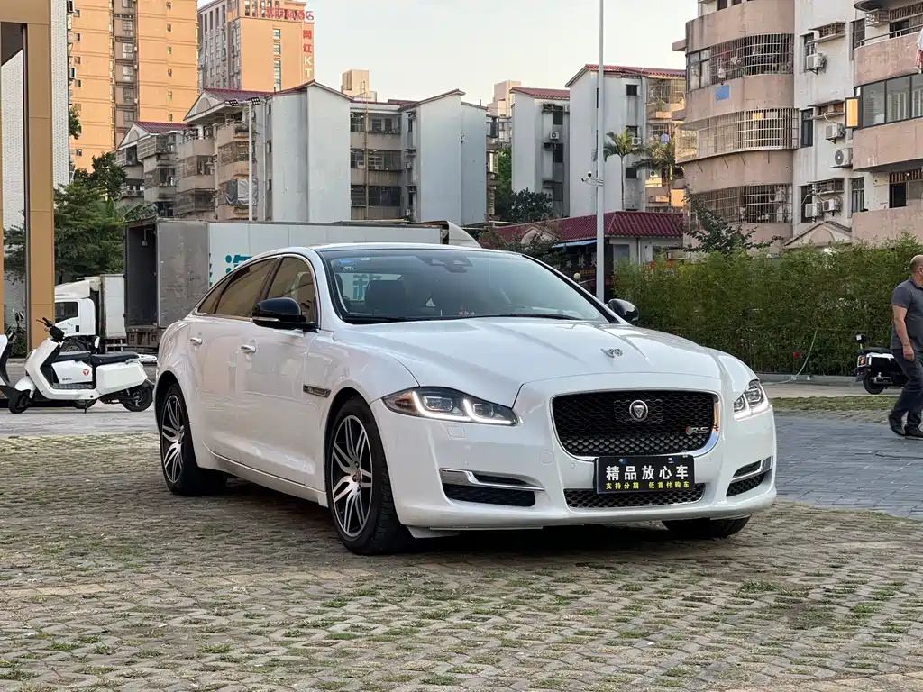 Jaguar XJ 2018 XJL 3.0 SC two-wheel drive elegant business version купить на сайте DeffCars