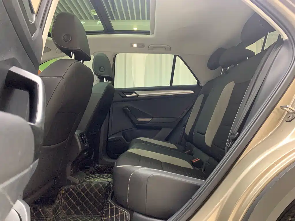 T-ROC 2022 model 280TSI DSG two-wheel drive elite PLUS купить на сайте DeffCars