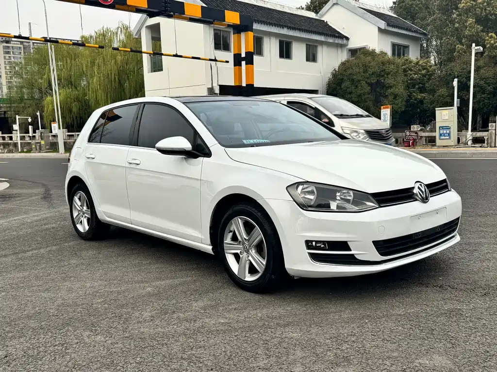 Golf 2014 1.4TSI automatic comfort type купить на сайте DeffCars