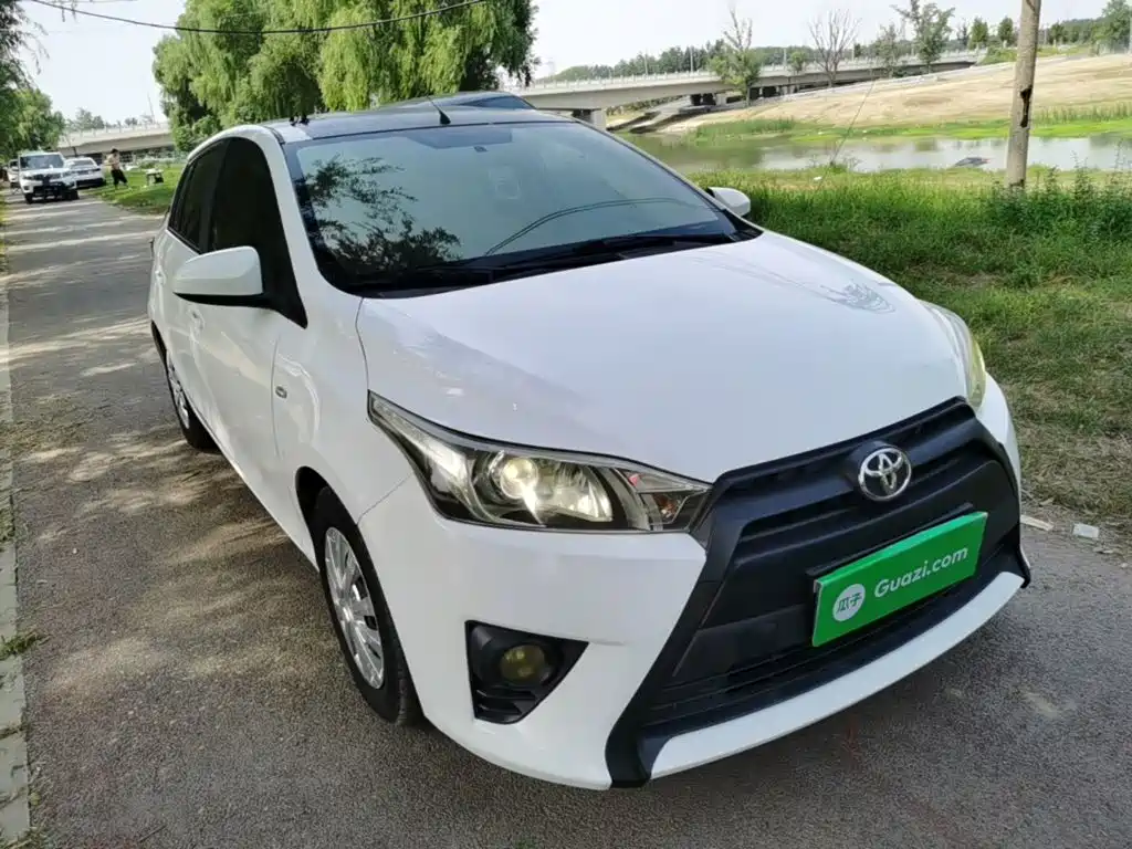 YARiS L 2014 1.3E manual charm version купить на сайте DeffCars