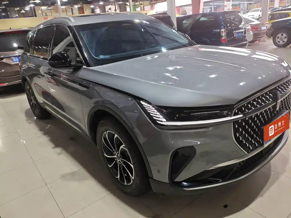 Voyager 2023 2.0T four-wheel drive exclusive edition купить на сайте DeffCars