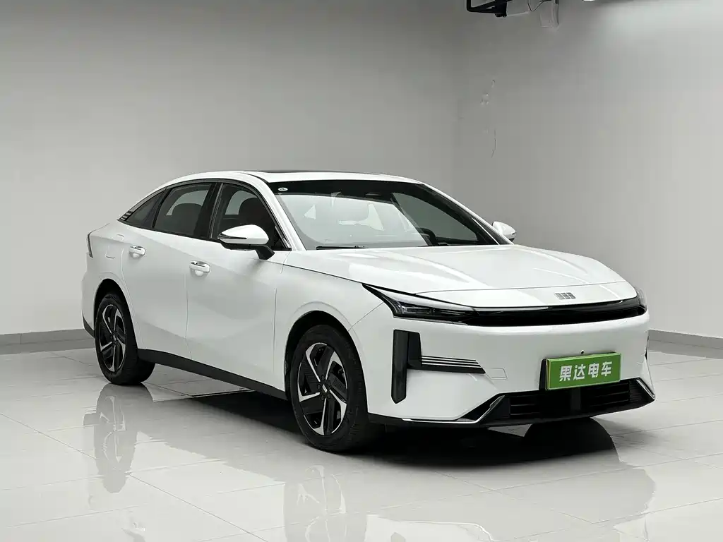 Galaxy L6 2025 EM-i 140km Starship Edition купить на сайте DeffCars