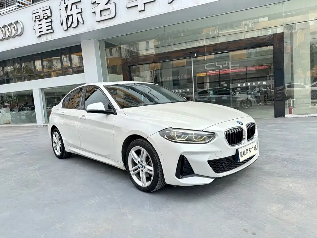 BMW 1 Series 2019 118i M Sports Package купить на сайте DeffCars