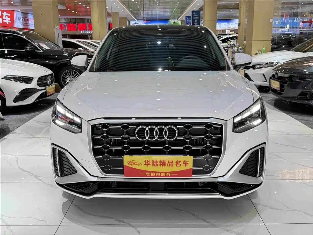 Audi Q2L 2022 35 TFSI aggressive and dynamic model купить на сайте DeffCars