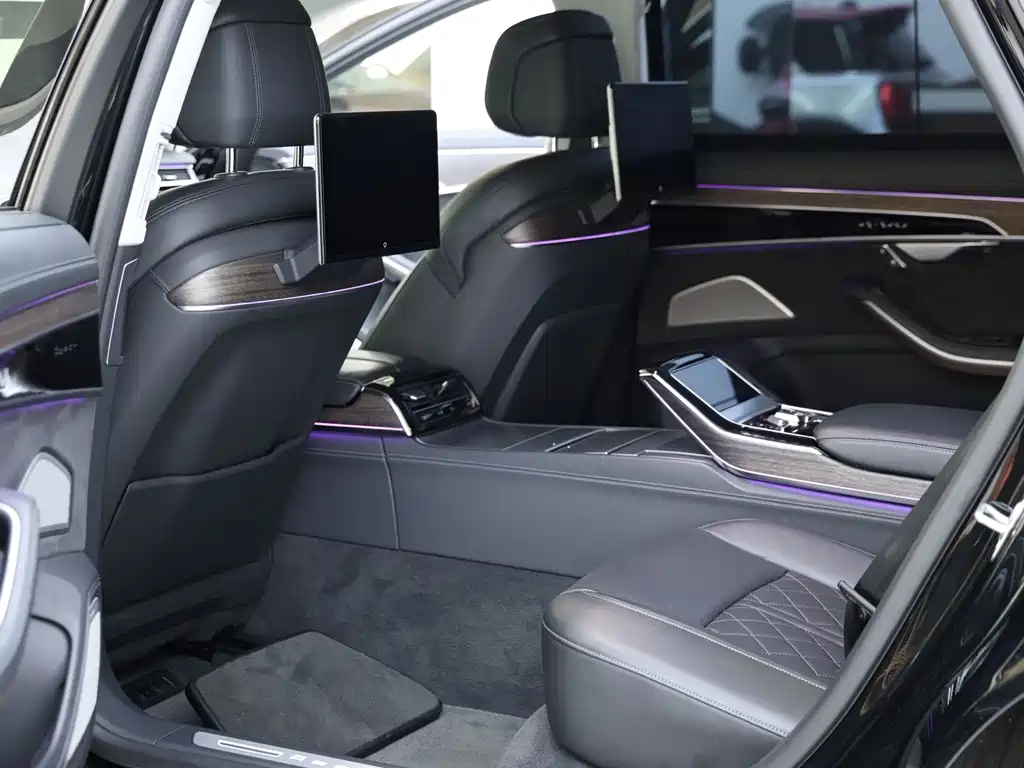 Audi A8 2022 A8L Horch Founder’s Edition Legend купить на сайте DeffCars