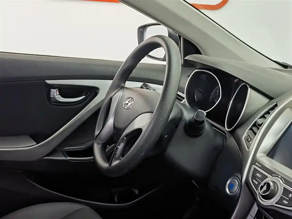 Langdong 2016 1.6L manual premium model купить на сайте DeffCars