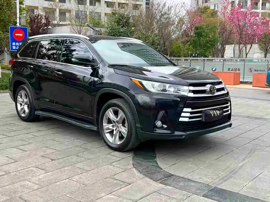 Highlander 2018 2.0T four-wheel drive luxury version, 7 seats, National VI купить на сайте DeffCars