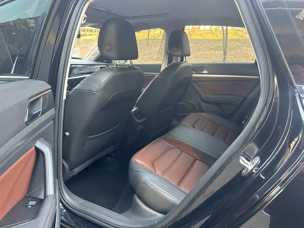 Lavida 2019 280TSI DSG Deluxe Edition National VI купить на сайте DeffCars