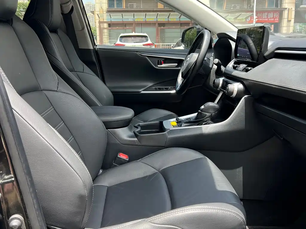 Wilanda 2023 2.0L CVT two-wheel drive luxury PLUS version купить на сайте DeffCars