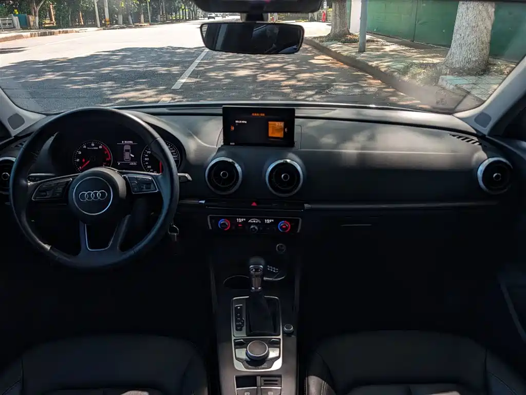 Audi A3 2019 Sportback 35 TFSI Fashion Type National VI купить на сайте DeffCars